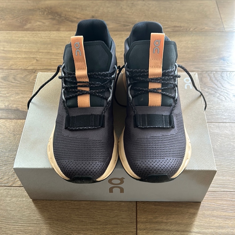 On Cloud Cloudnova Orange and Black Sneaker